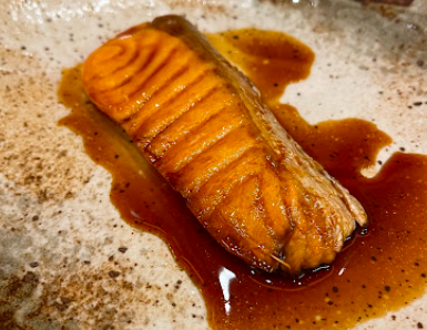 Sushi Yasuda signature dishes Toro
King Salmon
Yellowtail